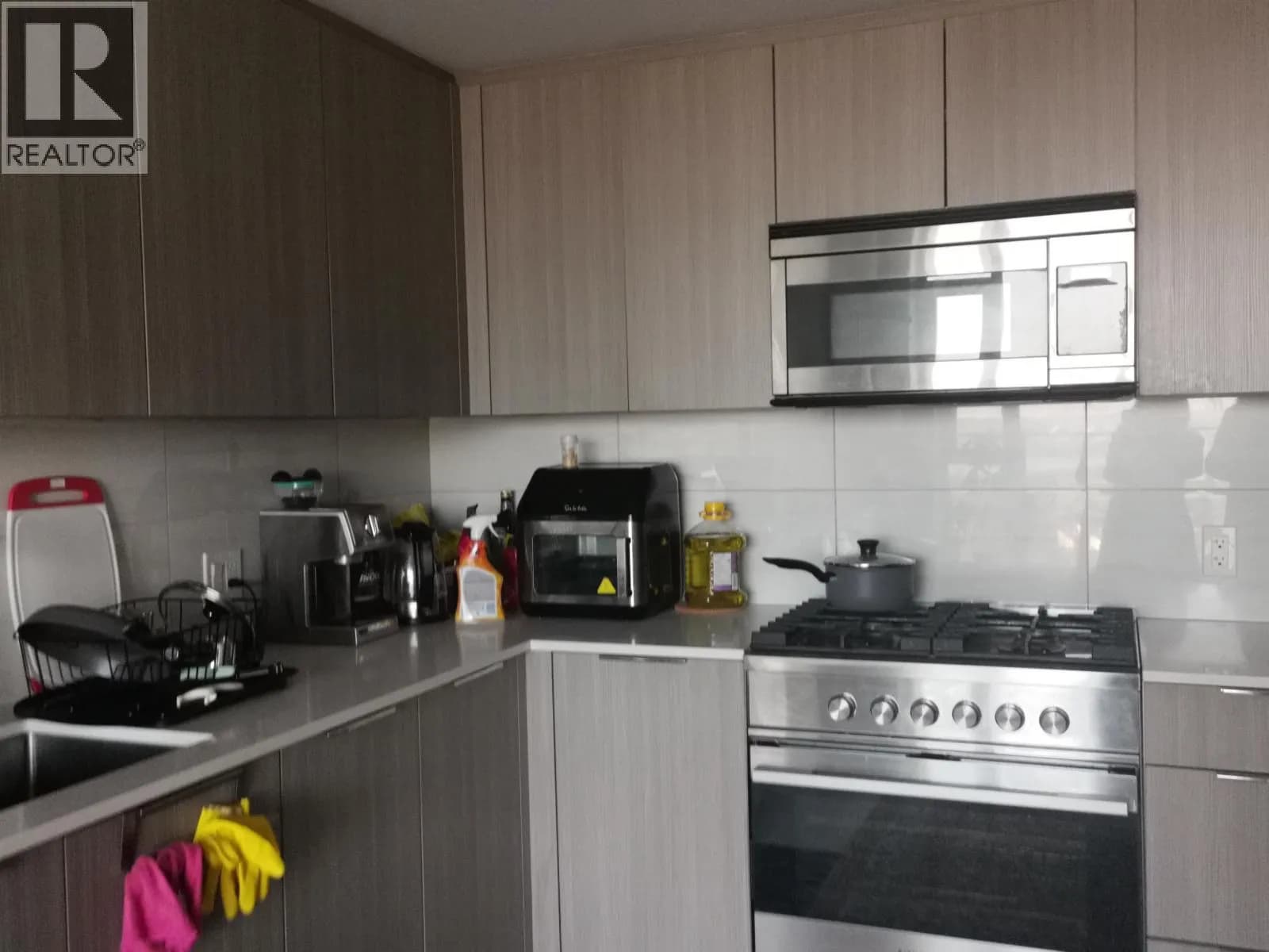 #1804 1401 HUNTER STREET, North Vancouver, BC photo 4