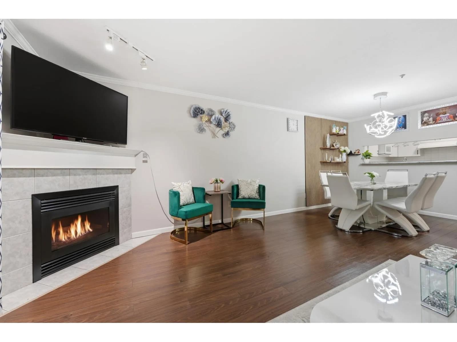#214 10128 132 STREET, Surrey, BC photo 4