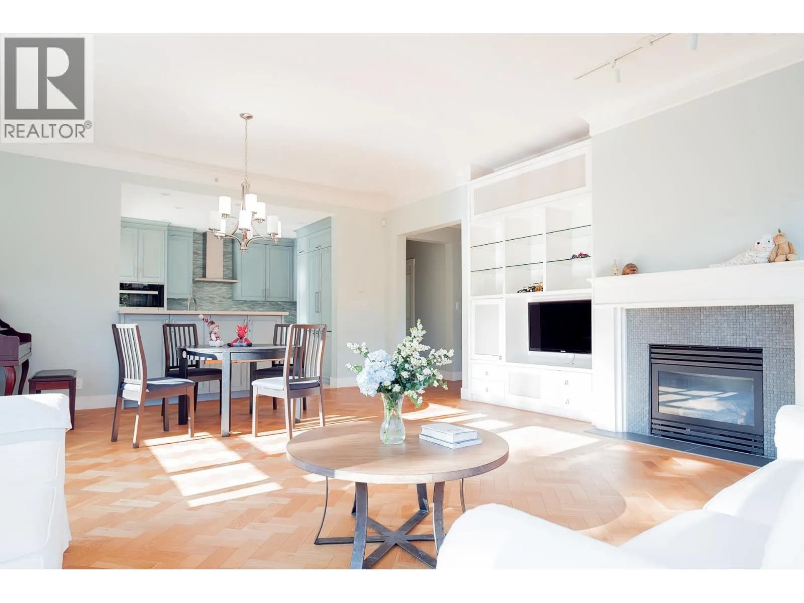 #501 4685 VALLEY DRIVE, Vancouver, BC photo 3
