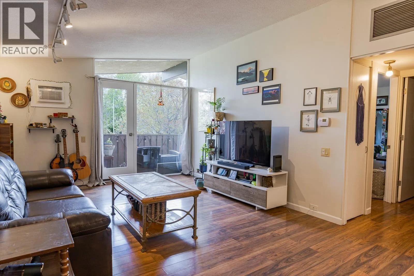 #11 353 Boyce Crescent, Kelowna, BC photo 3