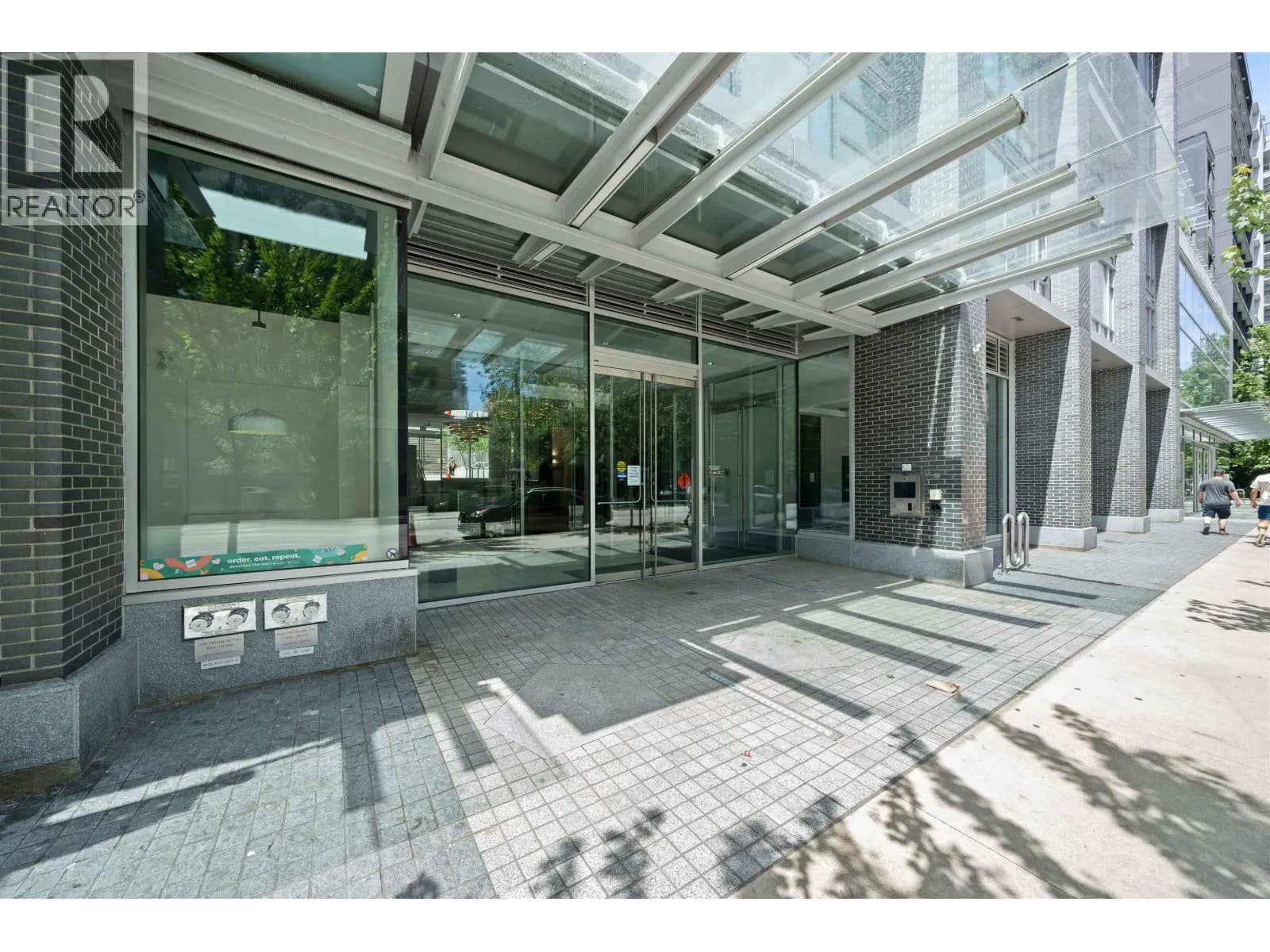 #503 1283 HOWE STREET, Vancouver, BC photo 2