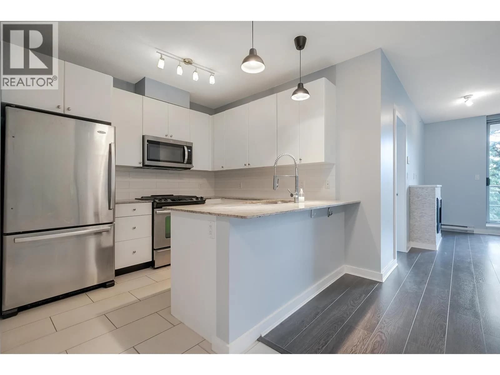 #1007 280 ROSS DRIVE, New Westminster, BC photo 4