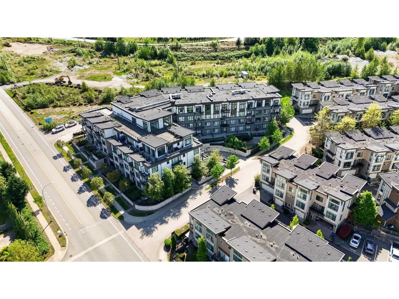9983 E BARNSTON DRIVE STREET, Surrey