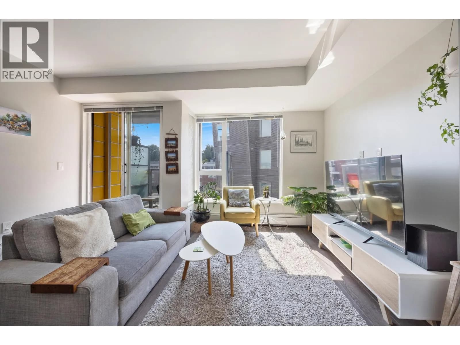 384 E 1ST AVENUE, Vancouver