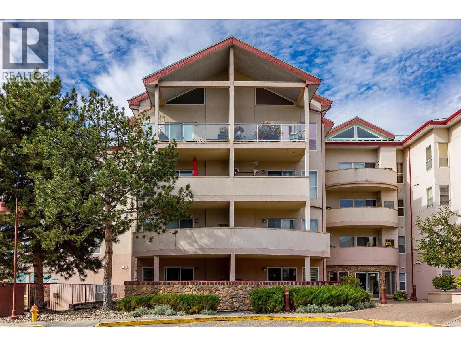 #407 2388 Baron Road, Kelowna, BC photo 3