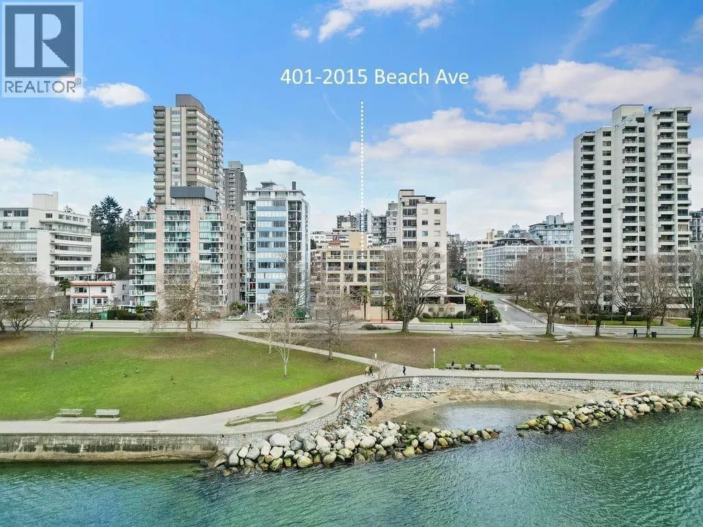 2015 BEACH AVENUE, Vancouver