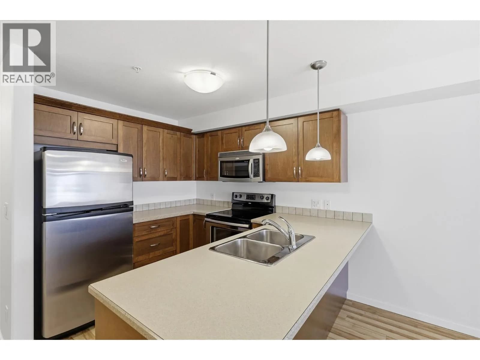 #513 689 Tranquille Road, Kamloops, BC photo 4