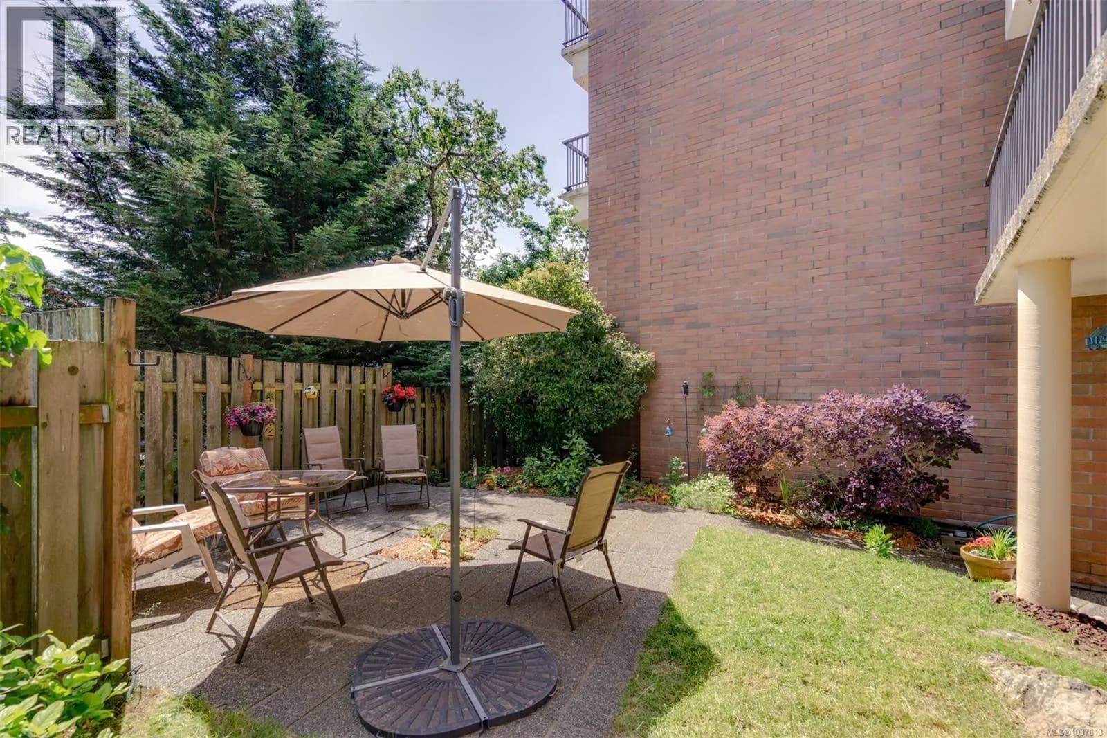 #103 4030 Quadra St, Saanich, BC photo 3