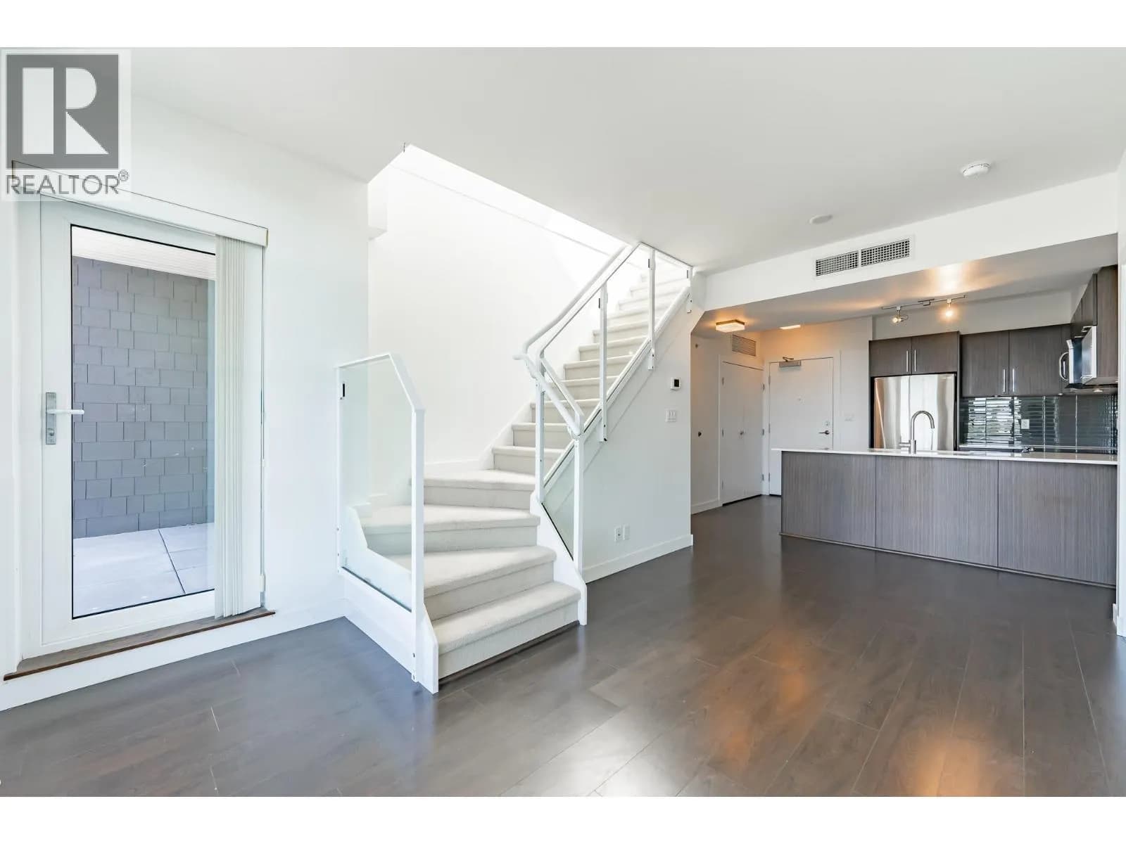 10020 DUNOON DRIVE, Richmond