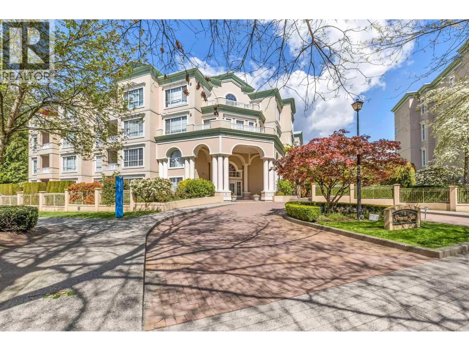 2985 PRINCESS CRESCENT, Coquitlam