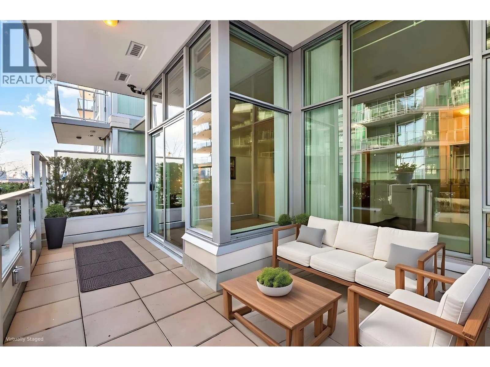 185 VICTORY SHIP WAY, North Vancouver