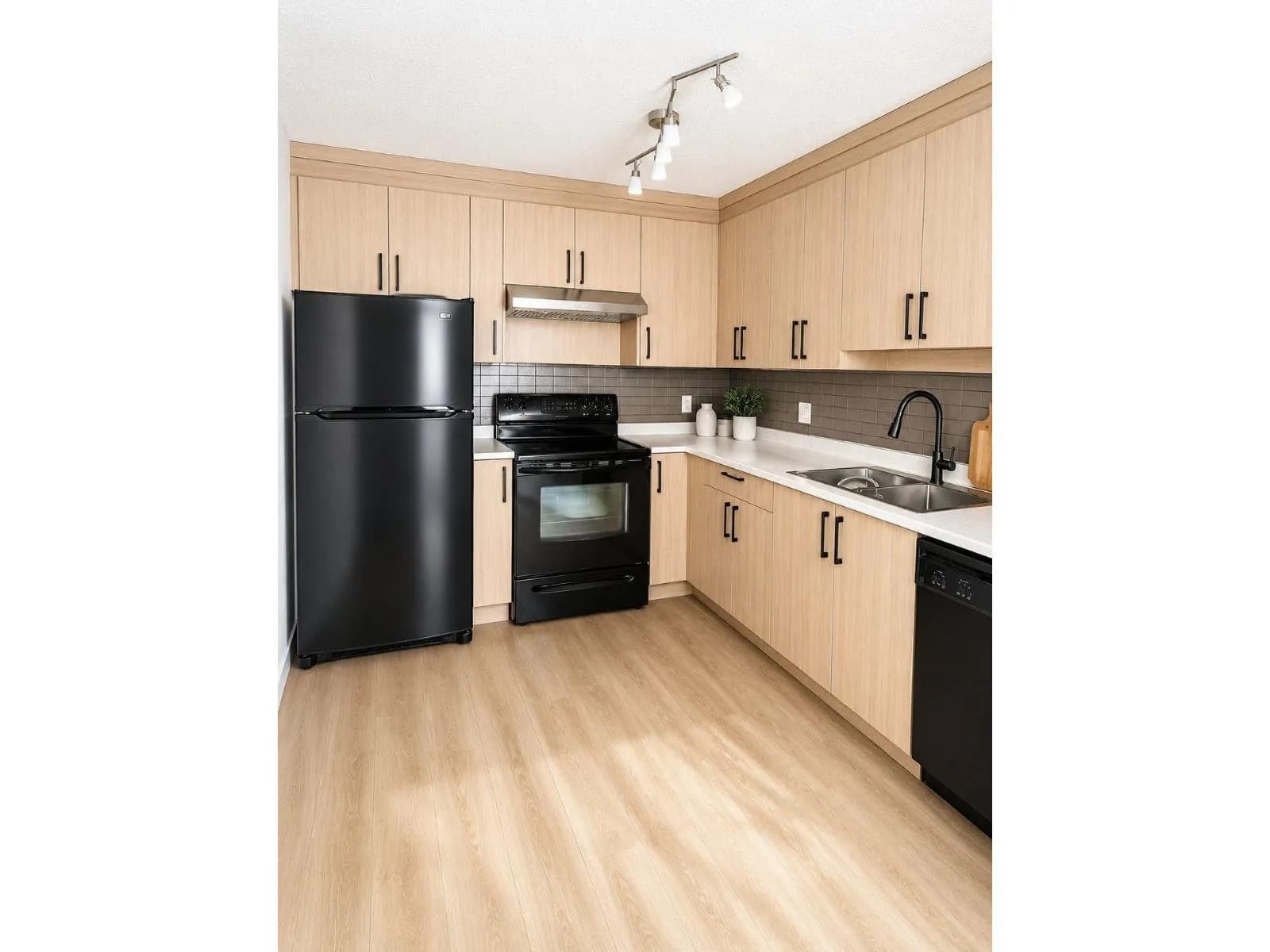 13618 100 AVENUE, Surrey