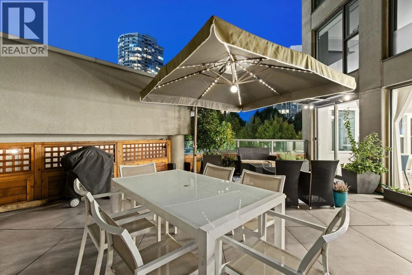 #307 1009 EXPO BOULEVARD, Vancouver, BC photo 3