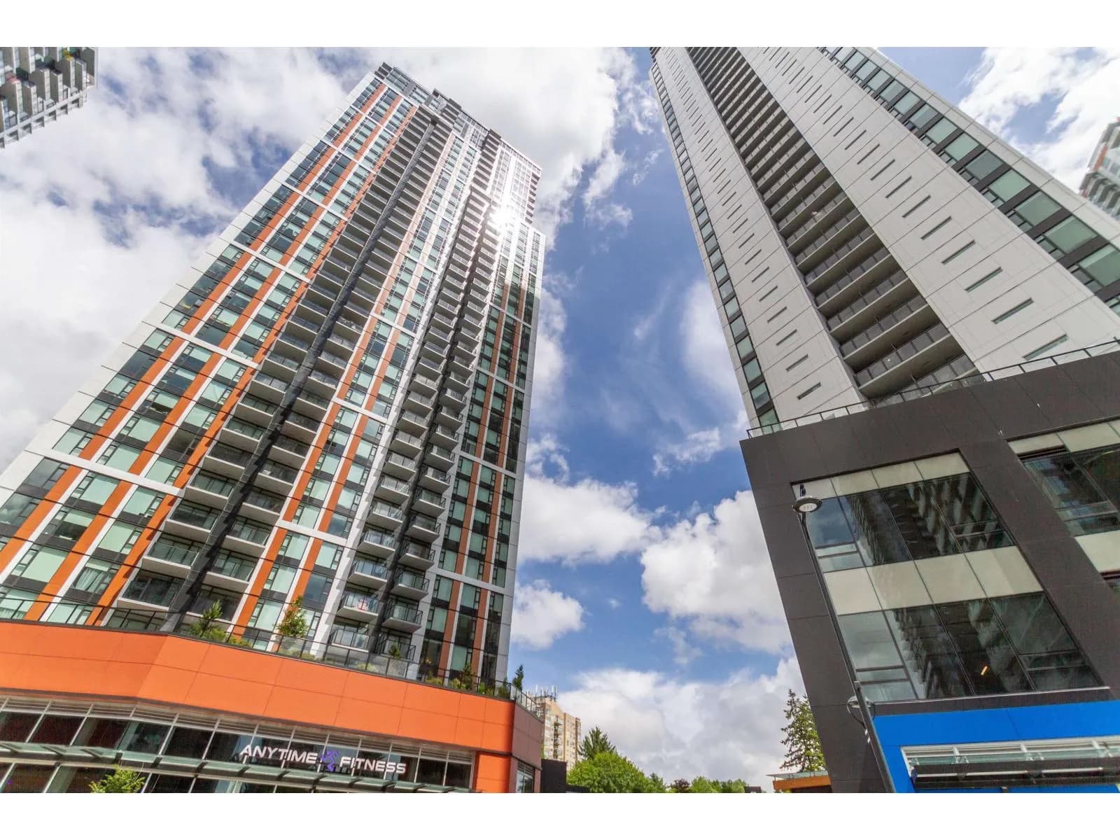 13725 GEORGE JUNCTION, Surrey