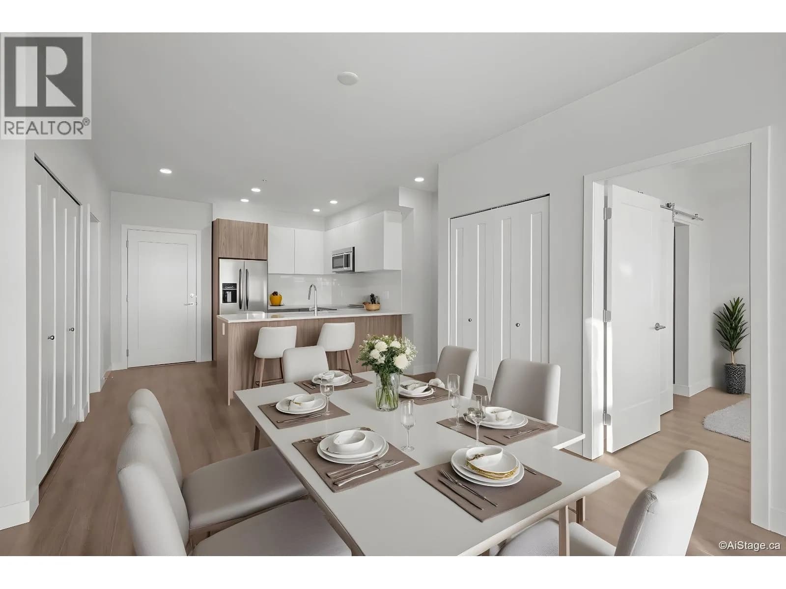 5535 HASTINGS STREET, Burnaby