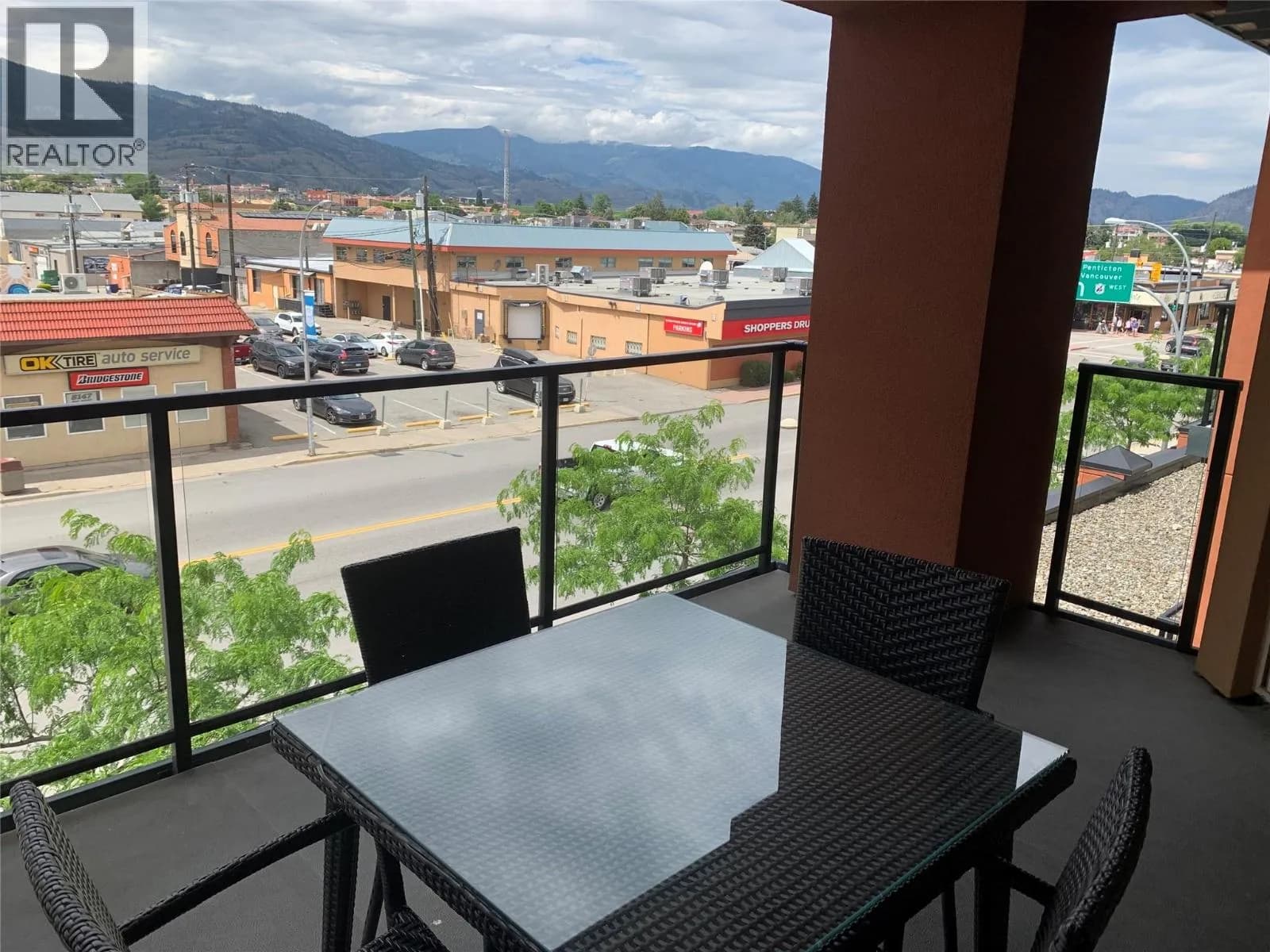 #419 15 PARK Place, Osoyoos, BC photo 3