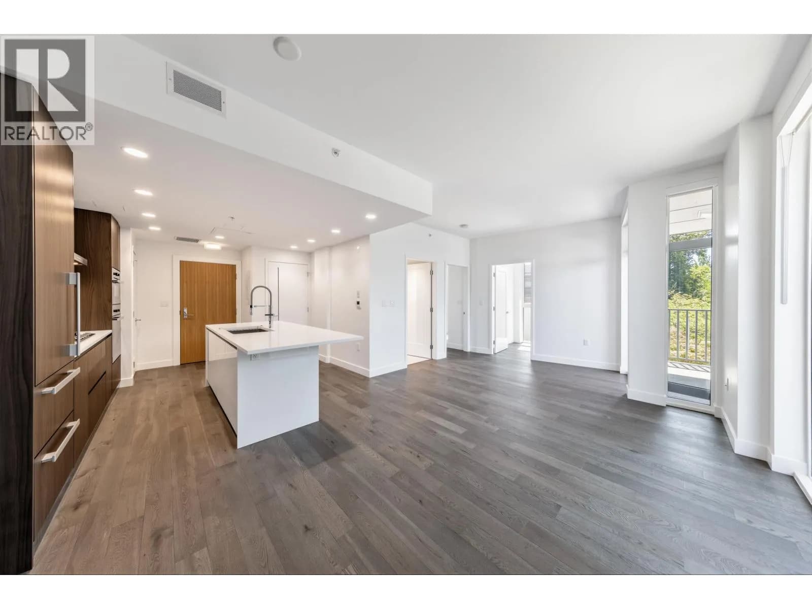#305 2888 ARBUTUS STREET, Vancouver, BC photo 3
