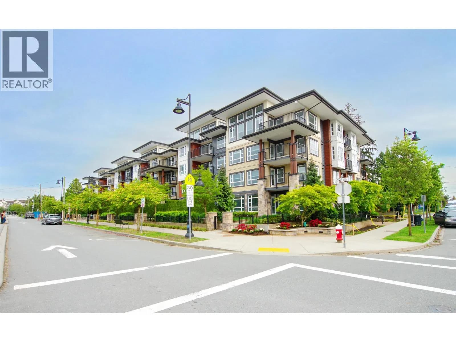 22562 121 AVENUE, Maple Ridge