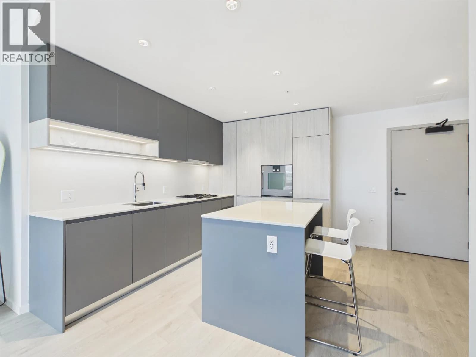 #637 6808 MINORU BOULEVARD, Richmond, BC photo 3
