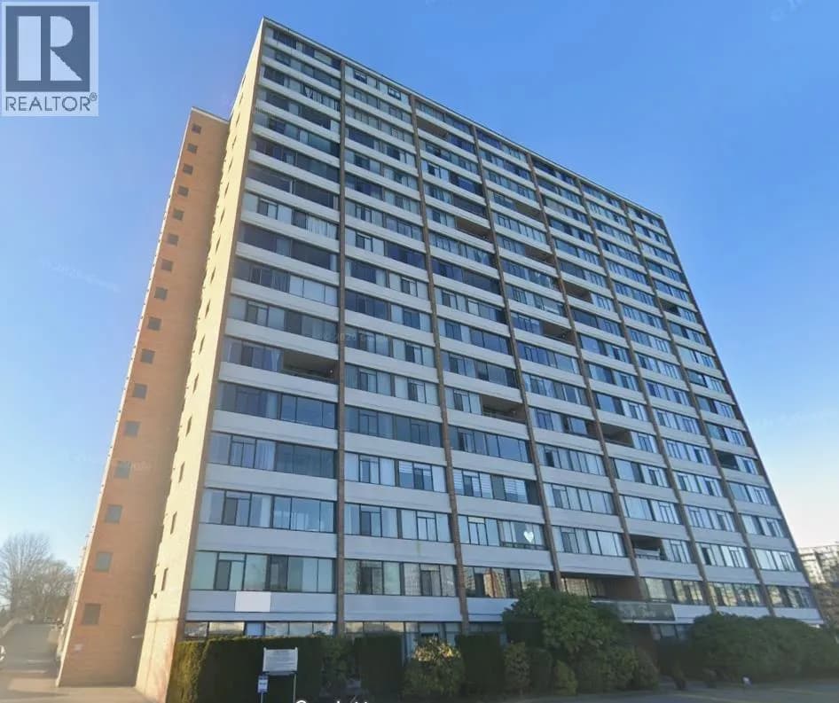 6651 MINORU BOULEVARD, Richmond