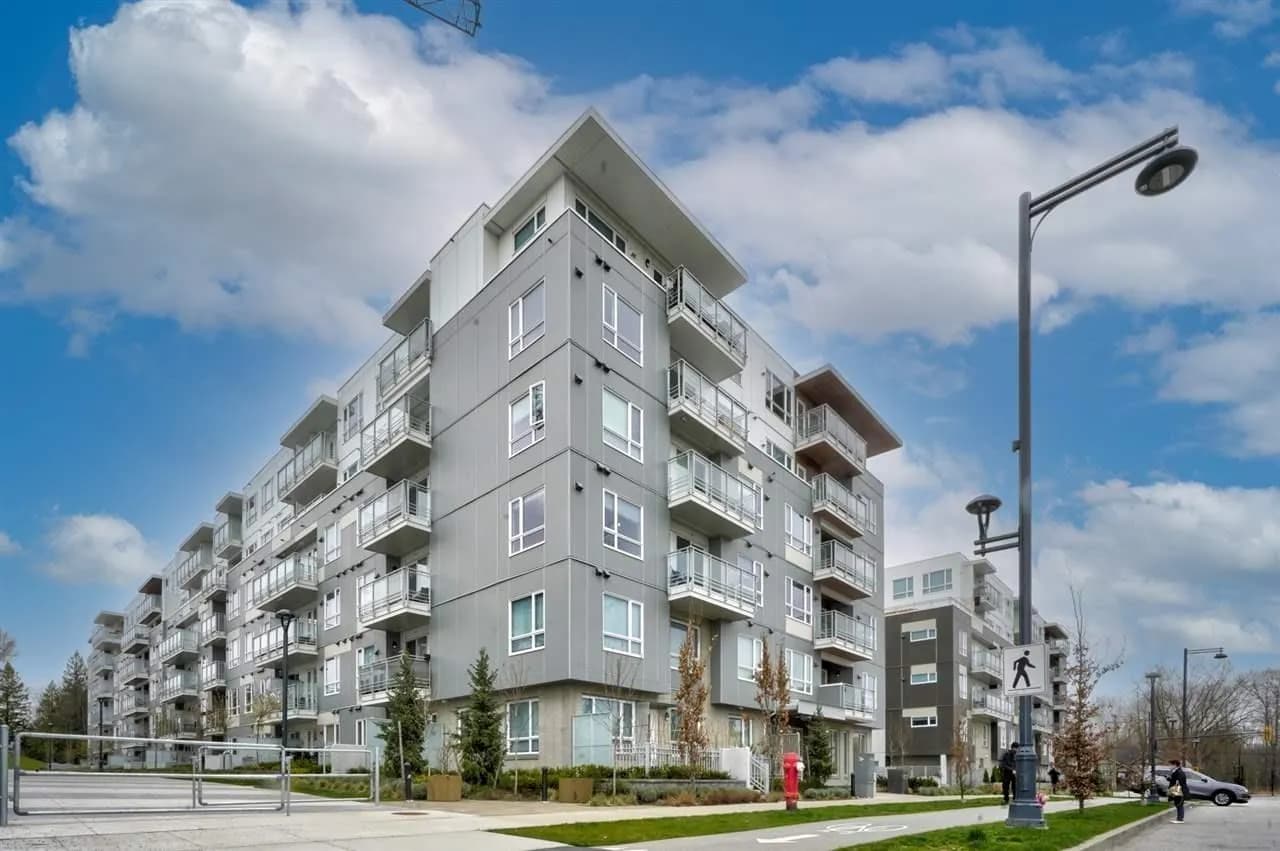 #214 13963 105 BOULEVARD, Surrey, BC photo 2
