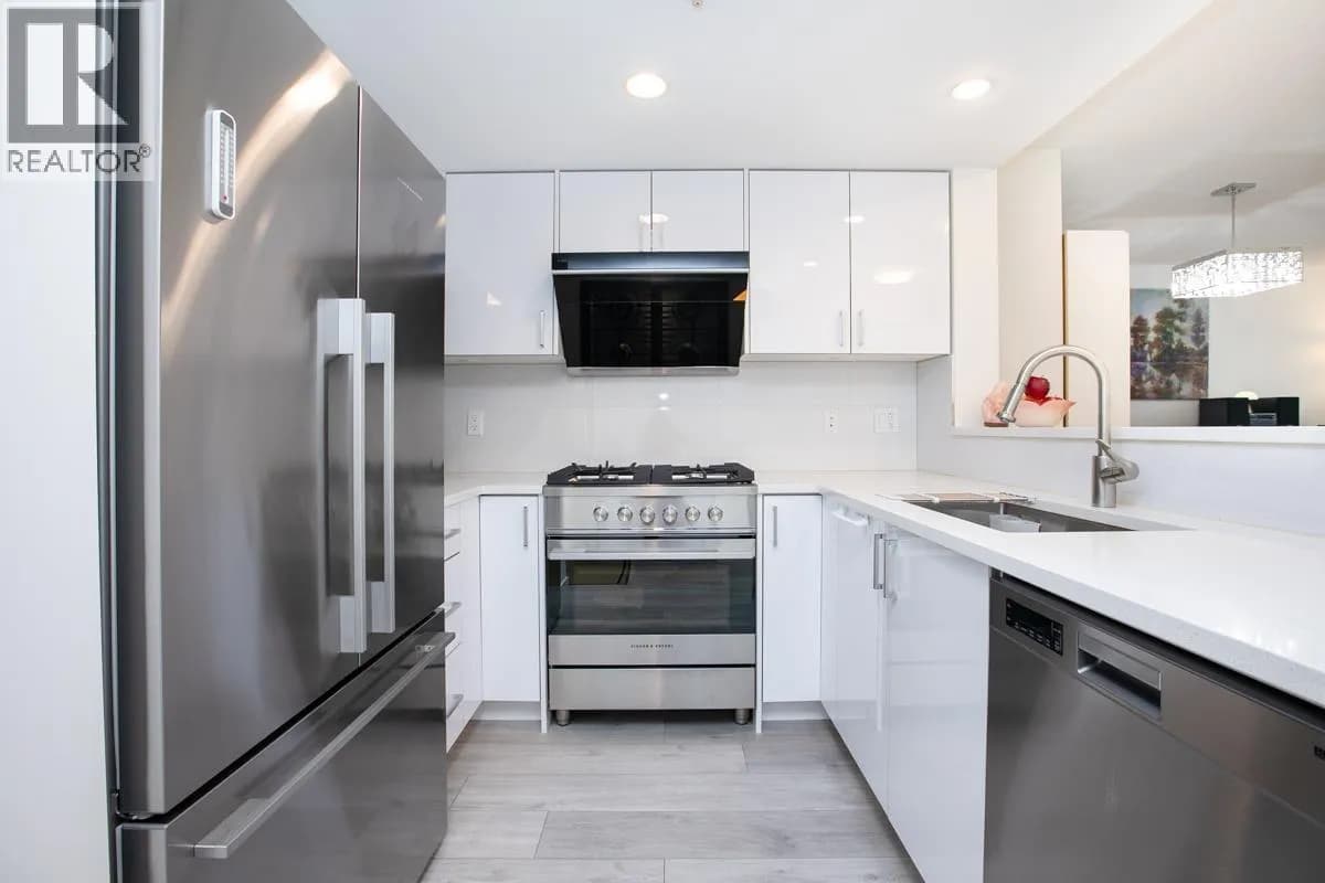 #404 8120 LANSDOWNE ROAD, Richmond, BC photo 4
