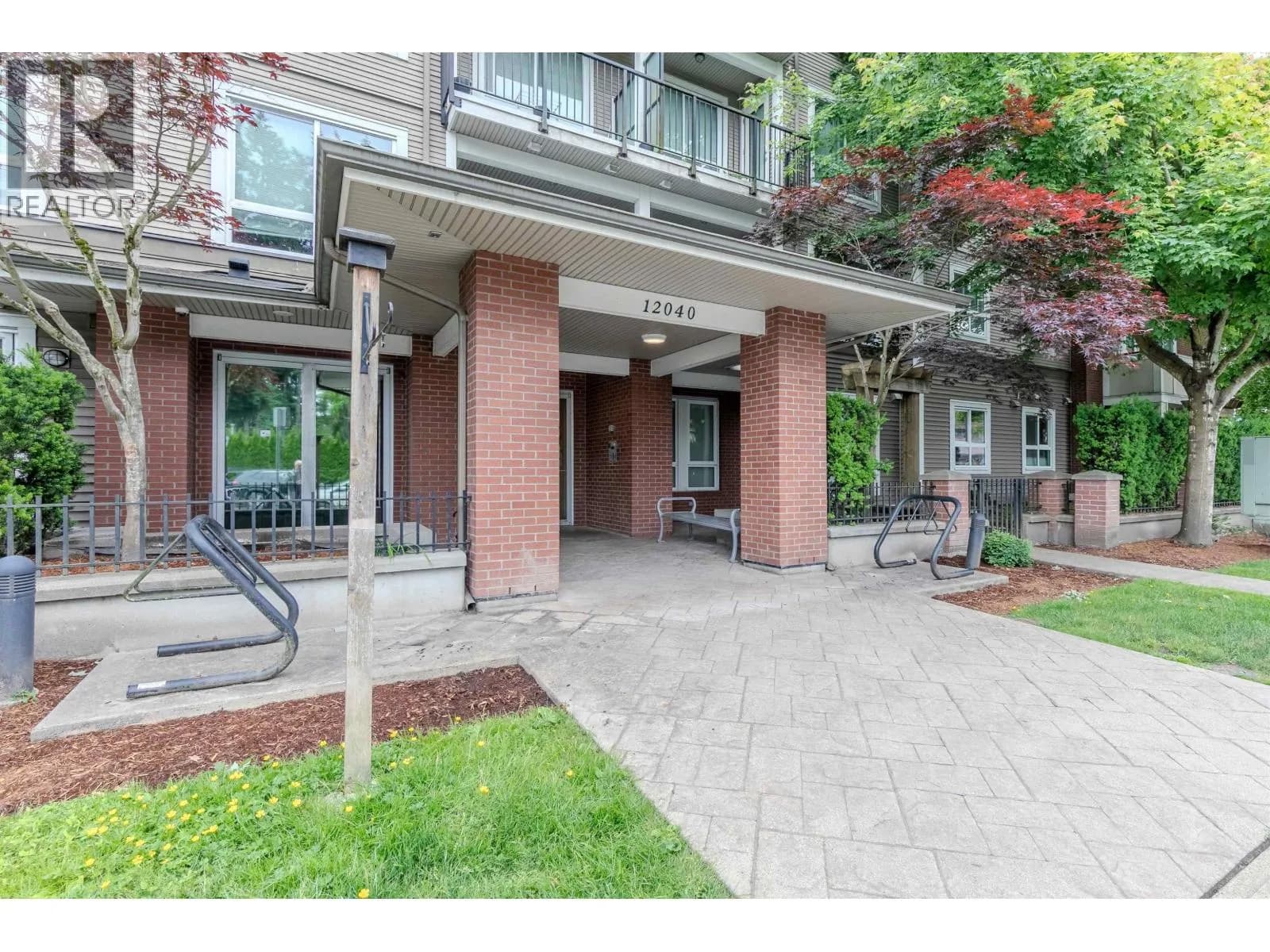 #108 12040 222 STREET, Maple Ridge, BC photo 2