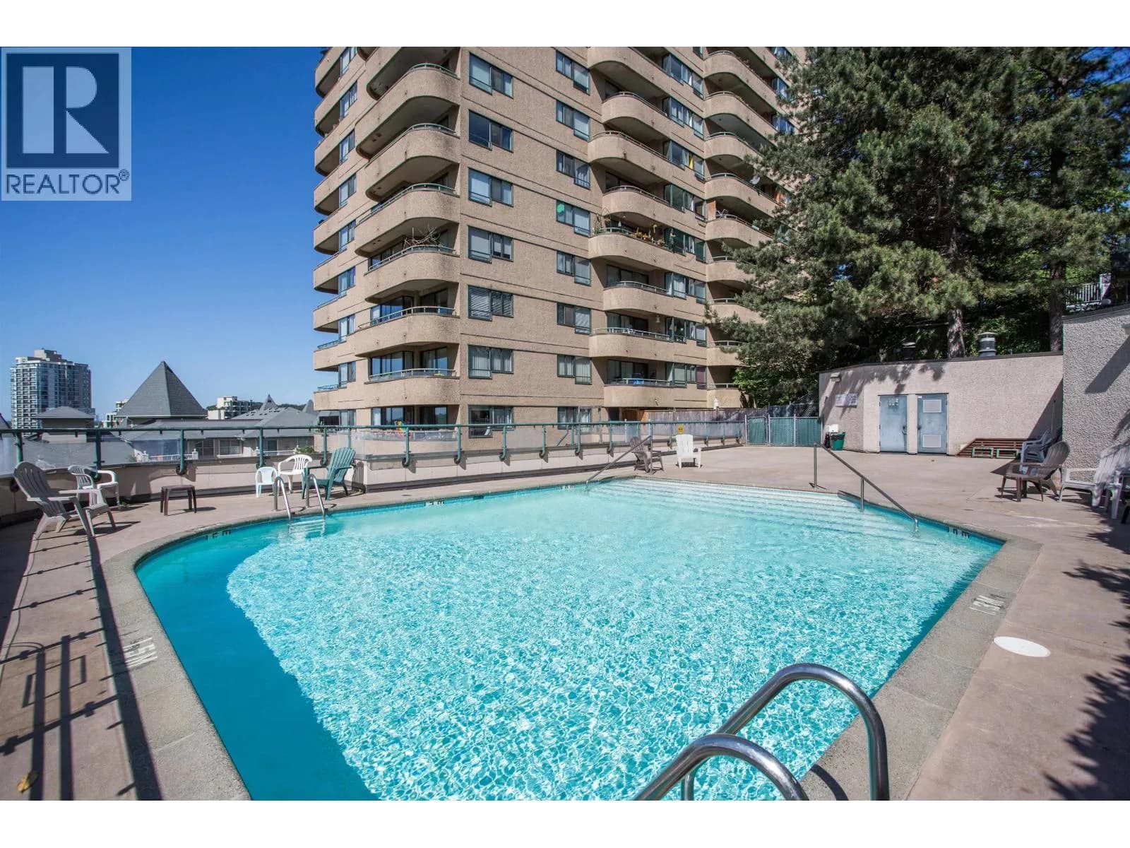 1026 QUEENS AVENUE, New Westminster