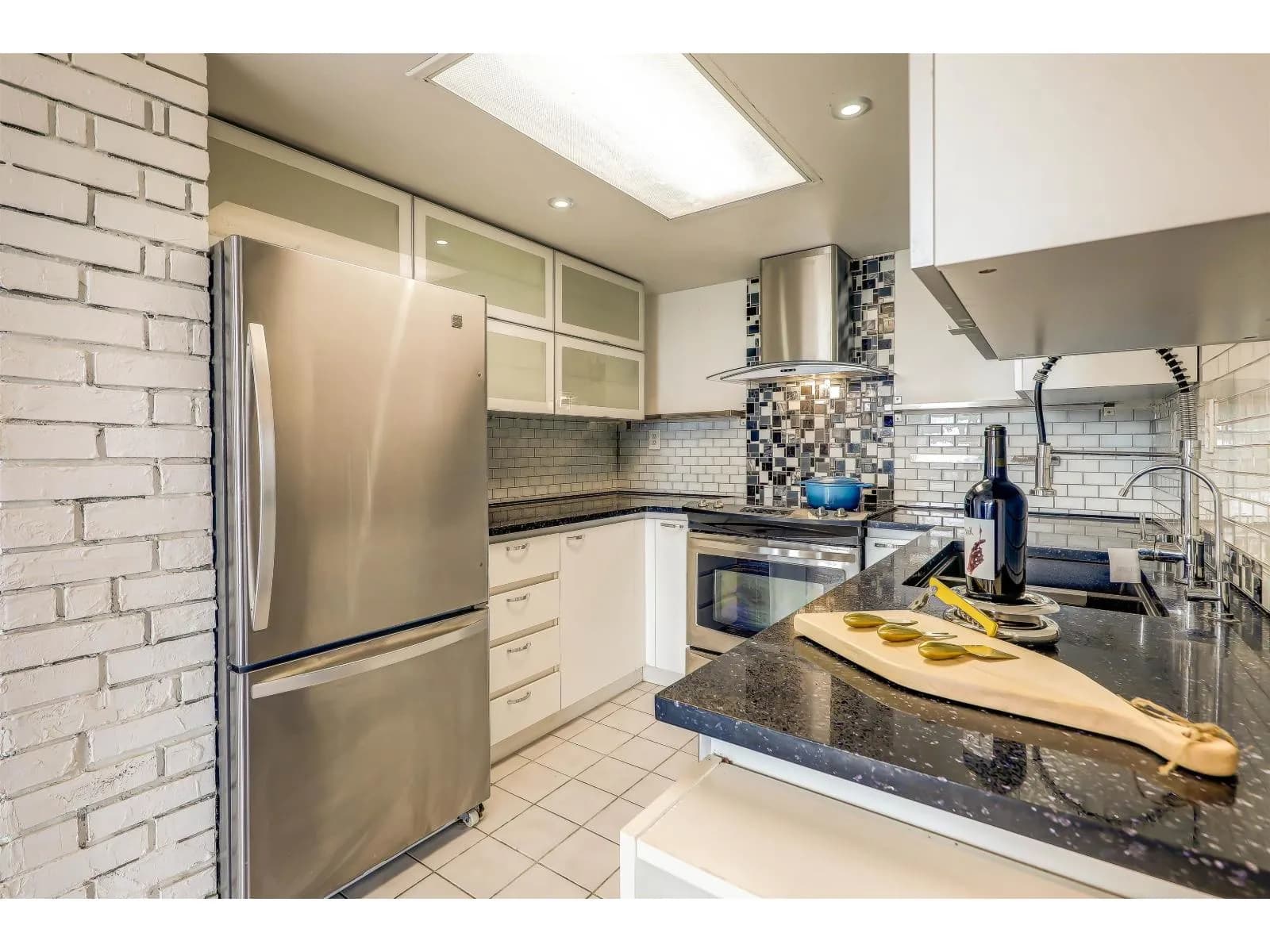 10082 148 STREET, Surrey