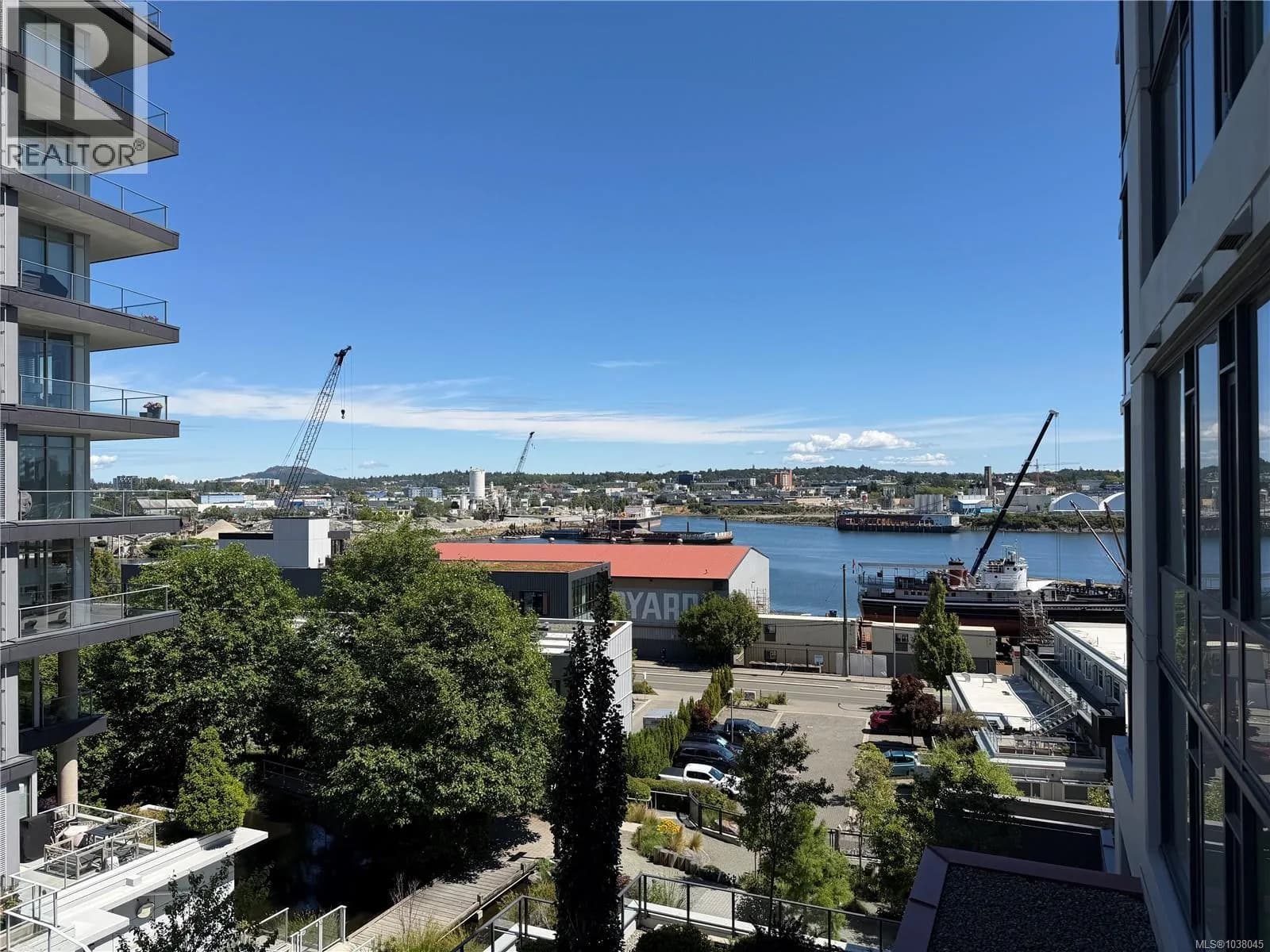 369 TYEE Rd, Victoria