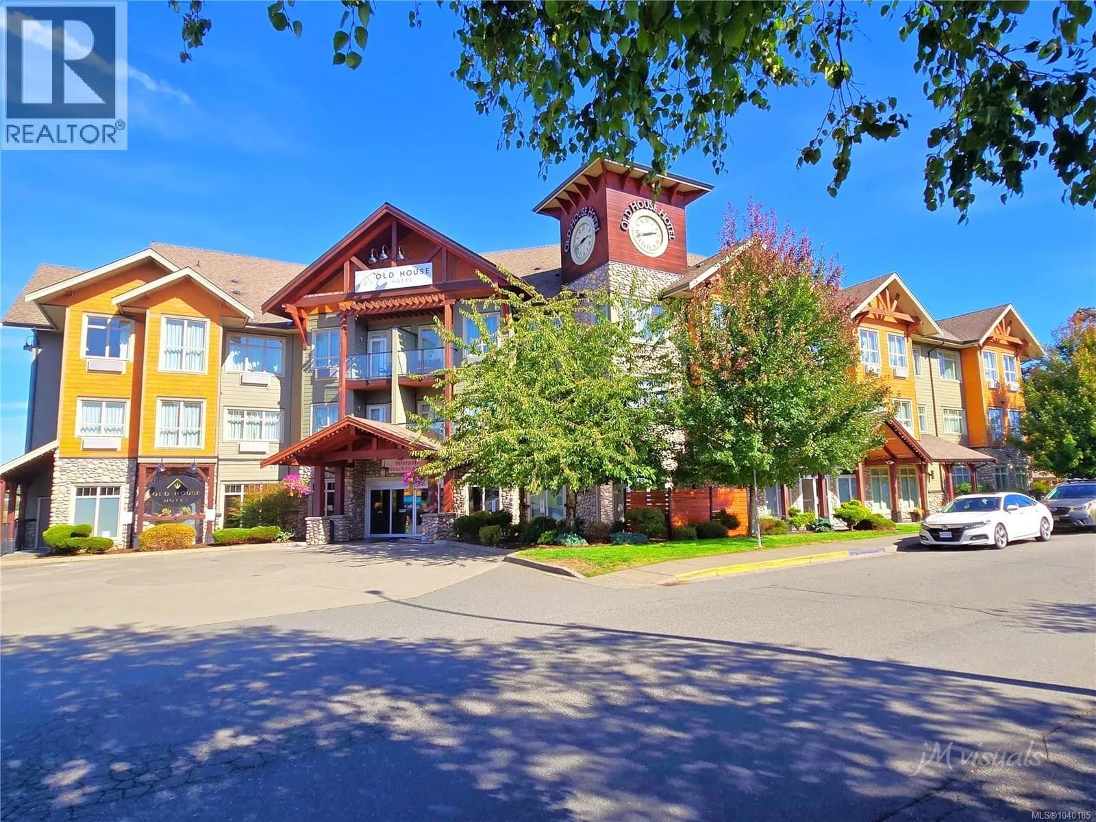 #101 ABCD 1730 Riverside Lane, Courtenay, BC photo 1