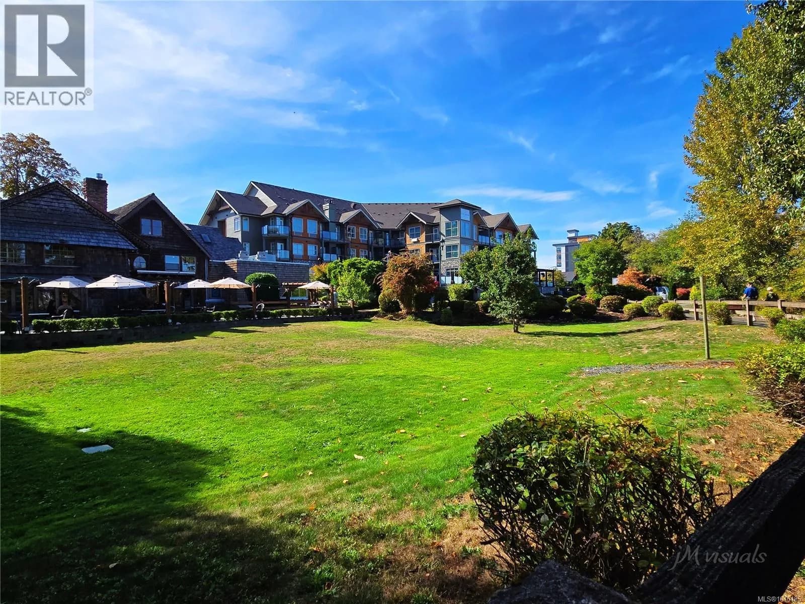 #101 ABCD 1730 Riverside Lane, Courtenay, BC photo 2