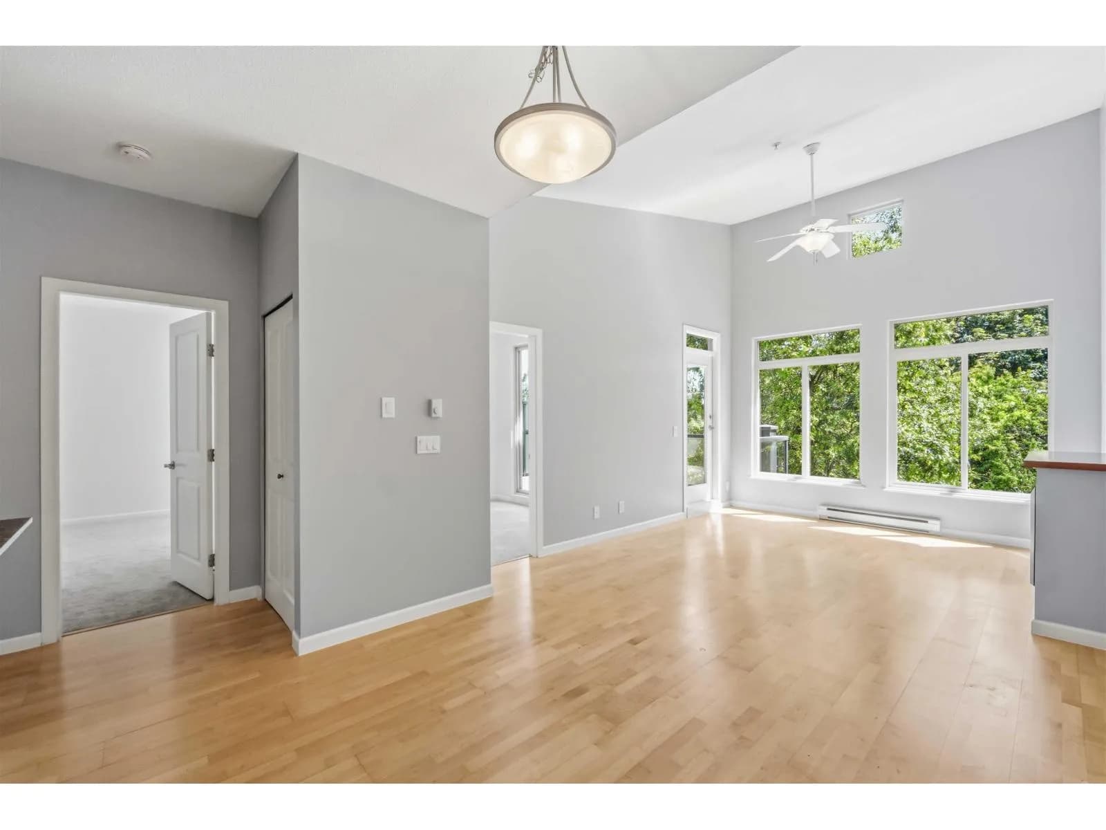 15385 101A AVENUE, Surrey