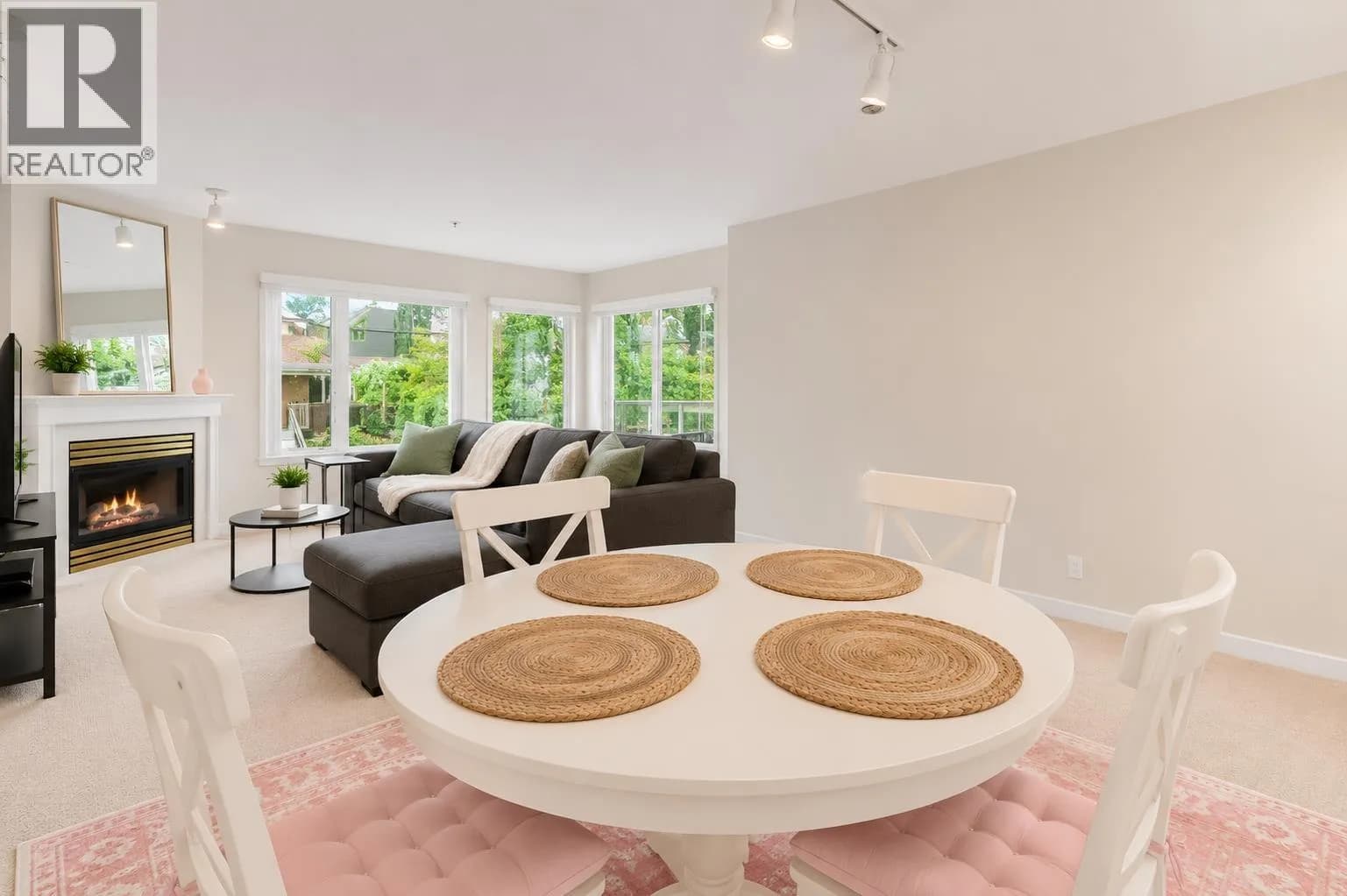 #108 3250 W BROADWAY, Vancouver, BC photo 3