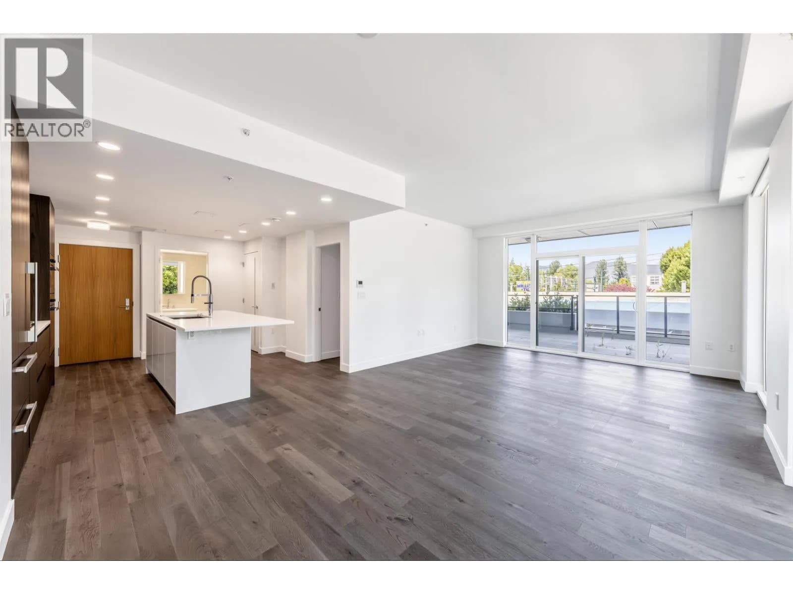 #204 2888 ARBUTUS STREET, Vancouver, BC photo 2