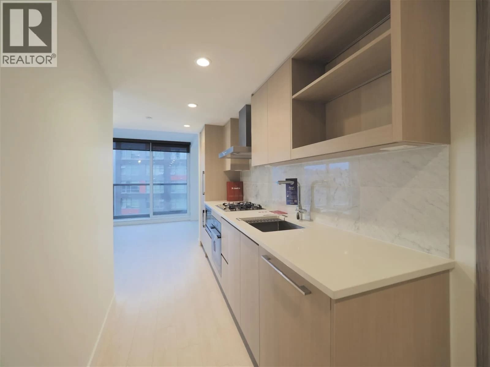 #801 1768 COOK STREET, Vancouver, BC photo 3