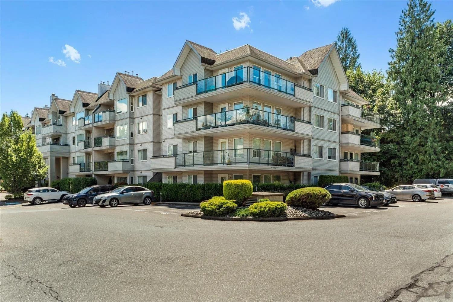#404 33708 KING ROAD, Abbotsford, BC photo 4