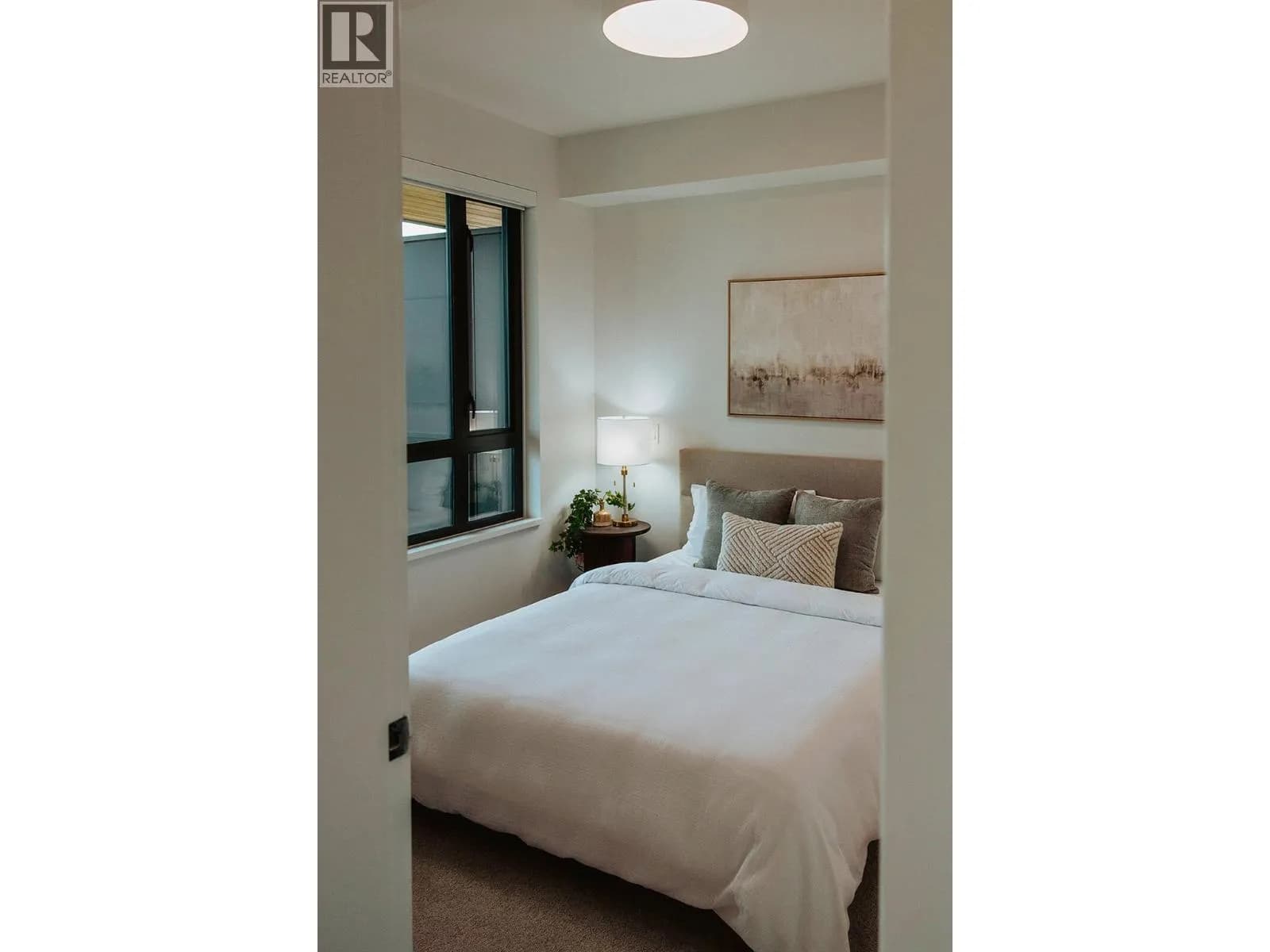 #406 3051 Abbott Street, Kelowna, BC photo 4