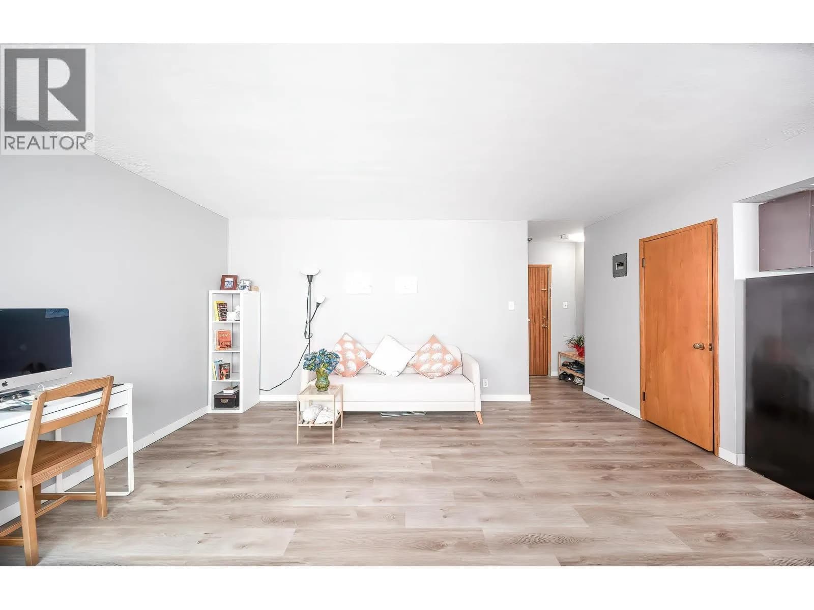 8622 SELKIRK STREET, Vancouver
