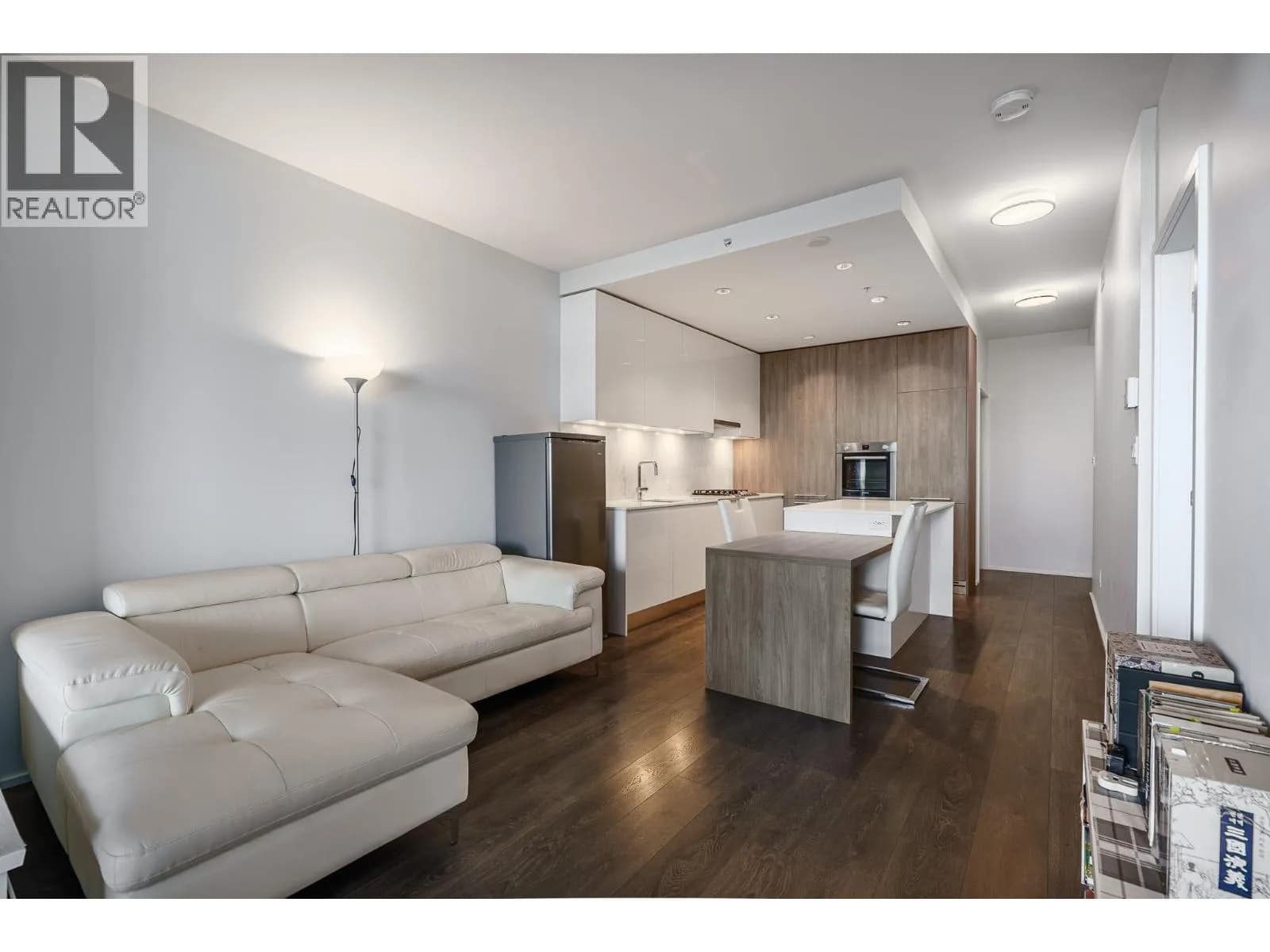 #4807 1955 ALPHA WAY, Burnaby, BC photo 4