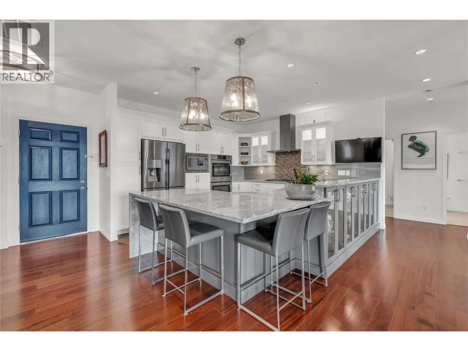 3388 Skaha Lake Road, Penticton