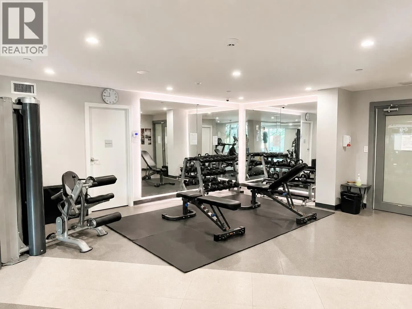 #1305 3533 ROSS DRIVE, Vancouver, BC photo 4