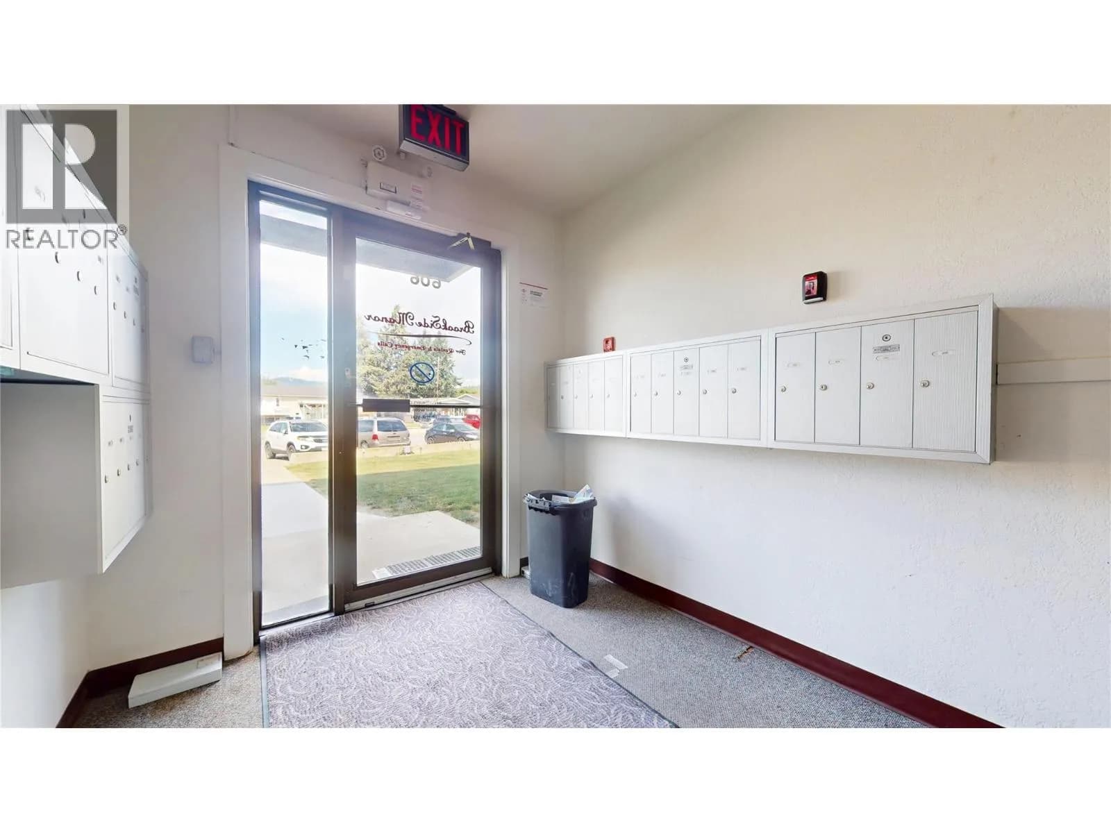 #104 606 18th Avenue N, Cranbrook, BC photo 3