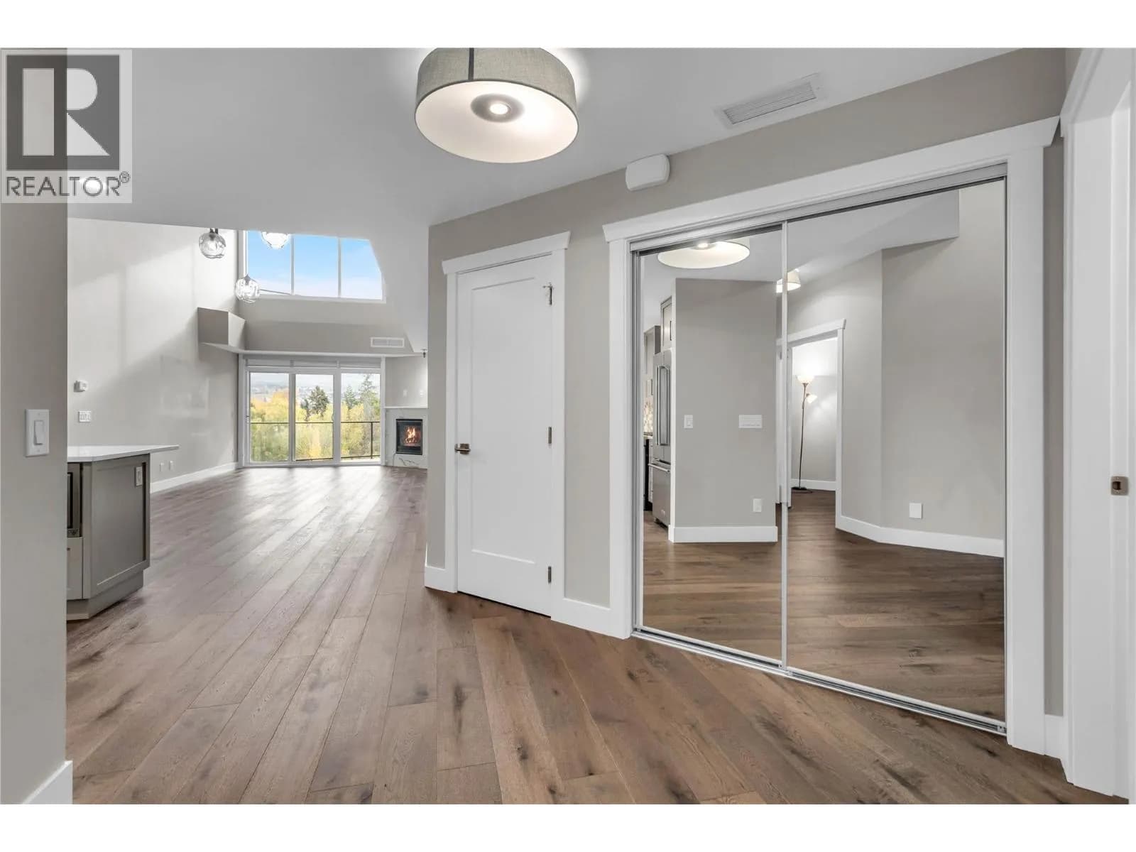 #505 3865 Truswell Road, Kelowna, BC photo 2