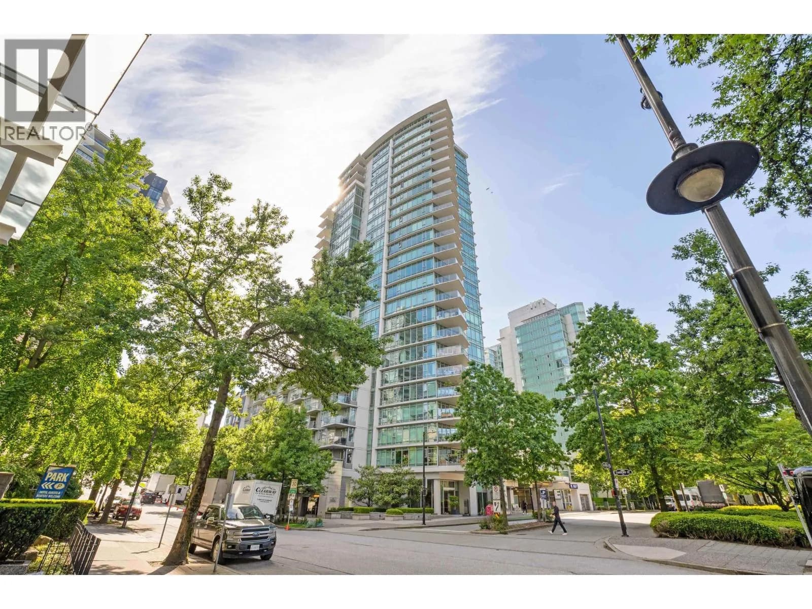 1616 BAYSHORE DRIVE, Vancouver