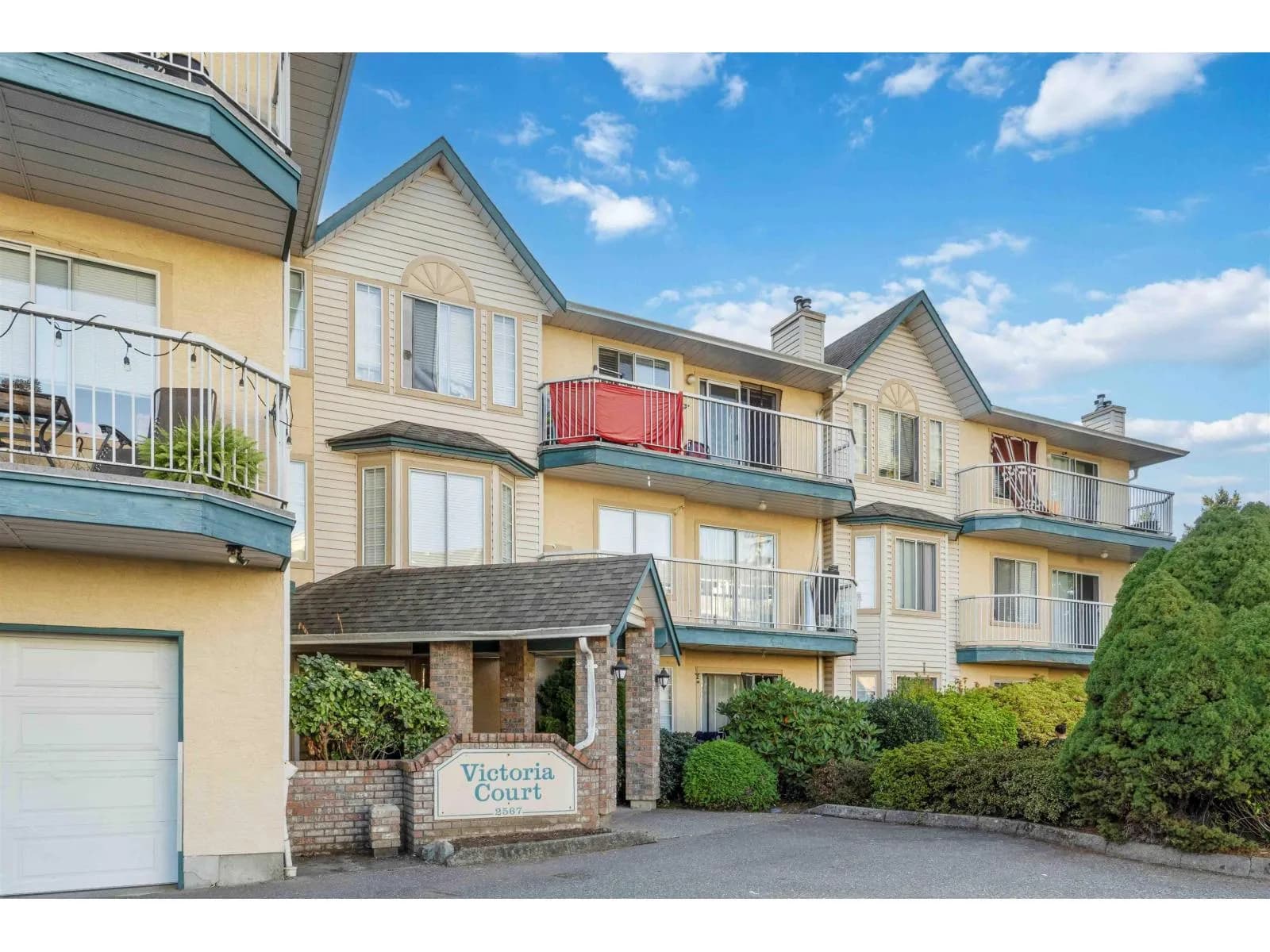 #206 2567 VICTORIA STREET, Abbotsford, BC photo 4