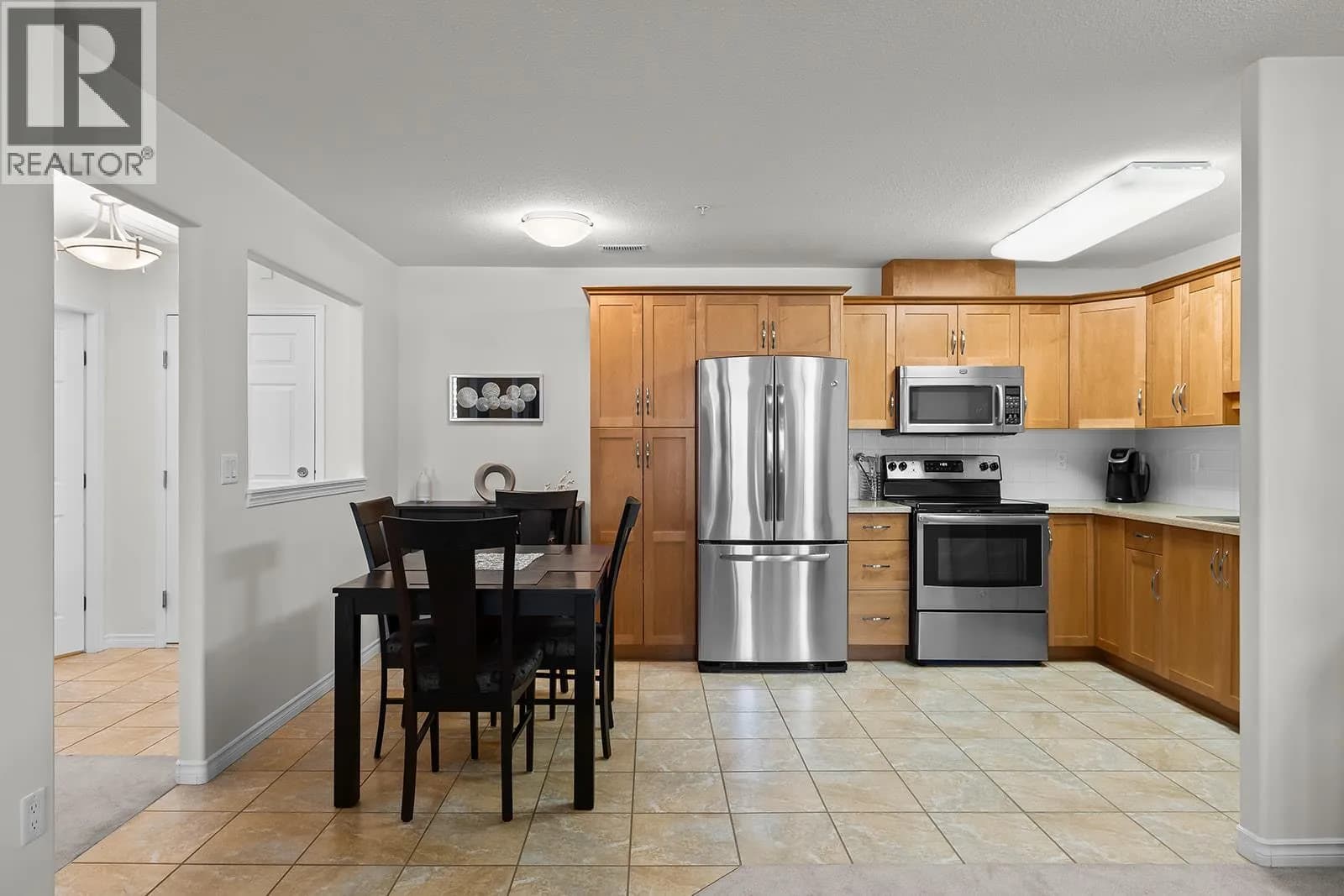#503 1967 Underhill Street, Kelowna, BC photo 4