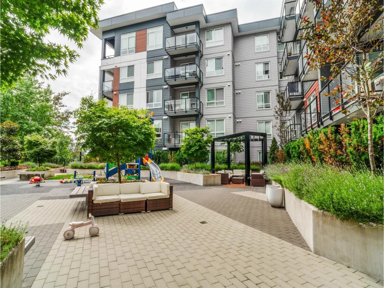 #206 8117 200A STREET, Langley, BC photo 2