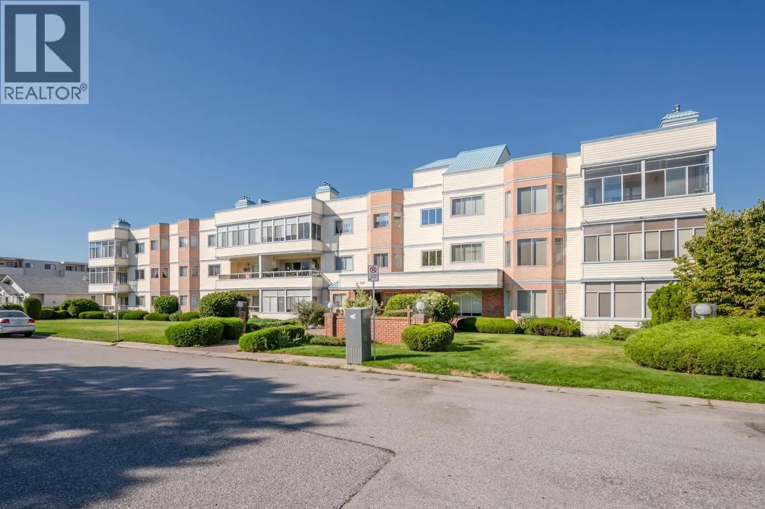 965 King Street, Penticton