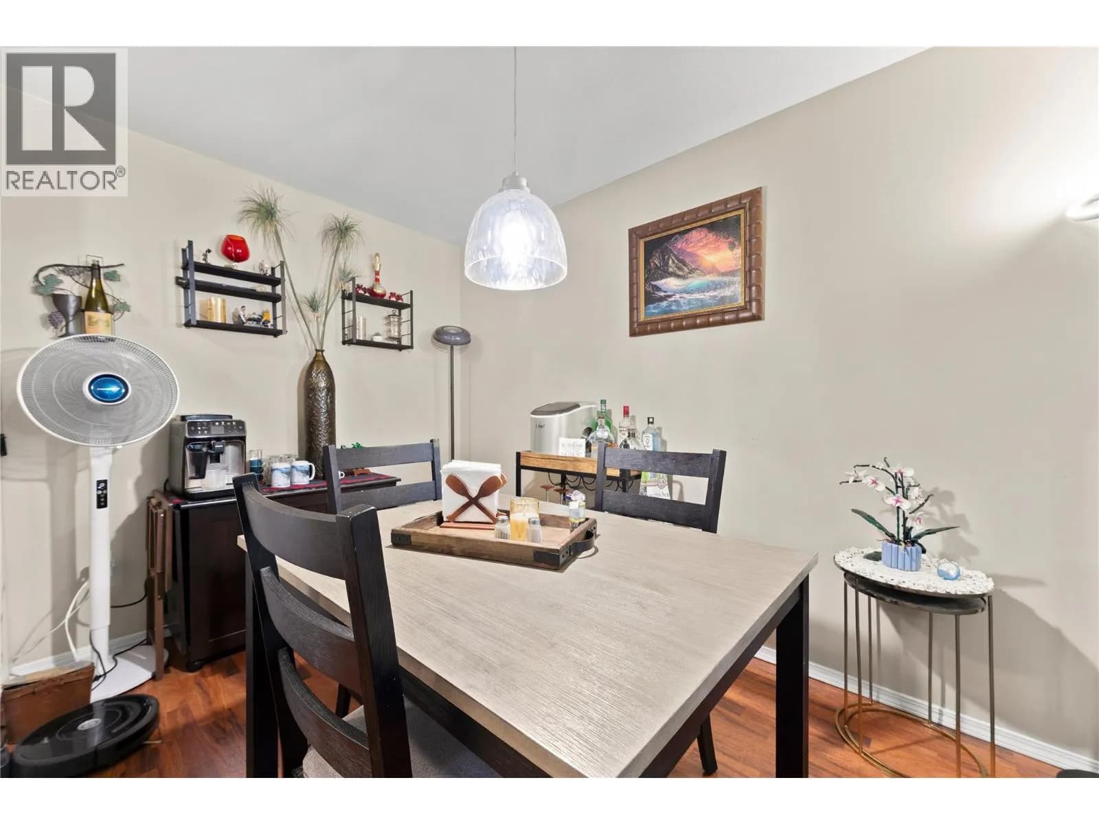 #211 650 3 Street SW, Salmon Arm, BC photo 3